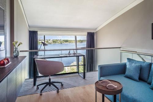Duplex Lake Suite, Bi-level Suite, Alster view