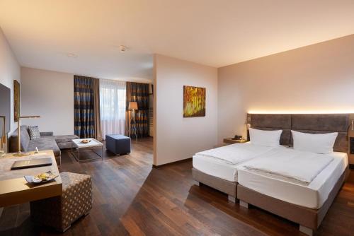Standard Suite