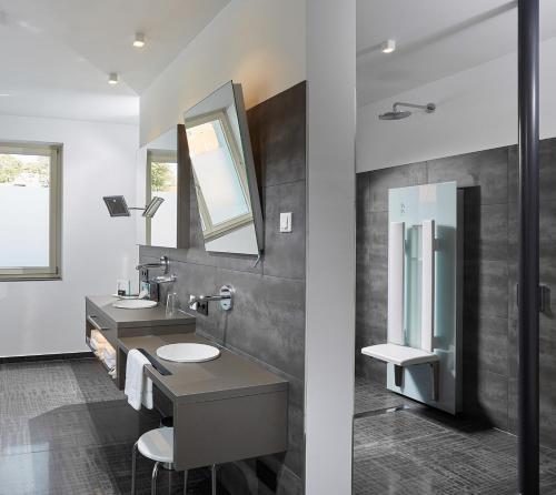 Standard Suite
