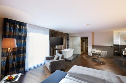Superior Suite
