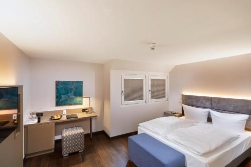 Superior Single Room 