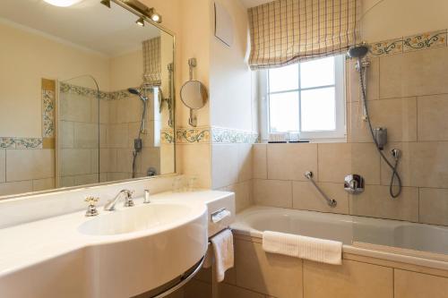 Junior Suite Deluxe Country House with Balcony