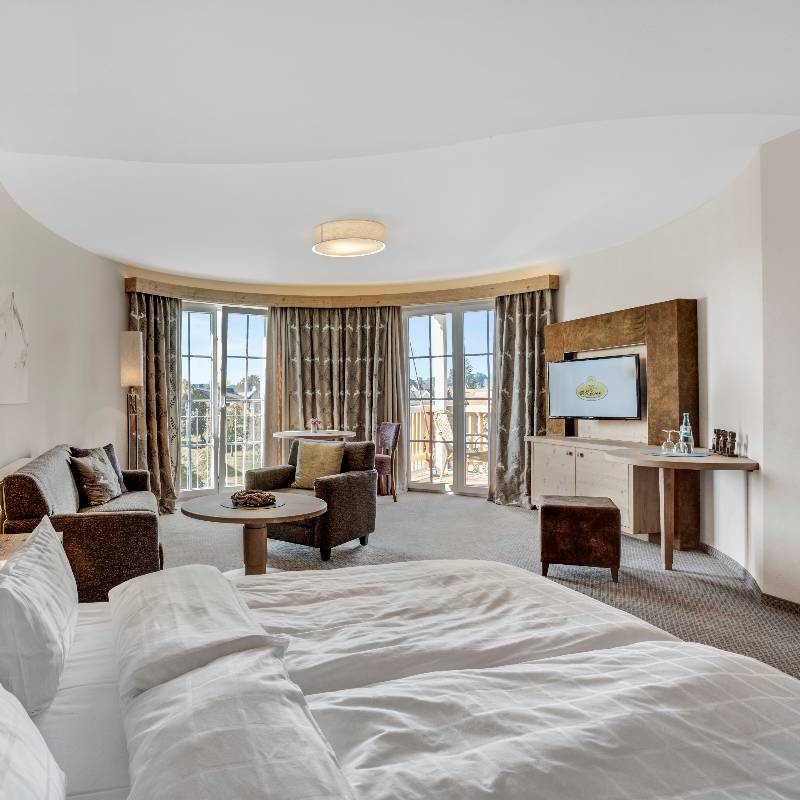 Junior Suite Deluxe with Balcony
