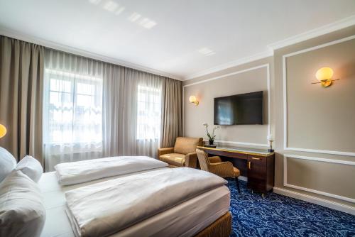 Premium Double Room with View to Frauenkirche