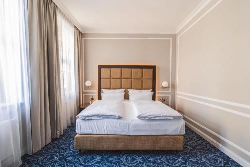 Premium Suite with View
