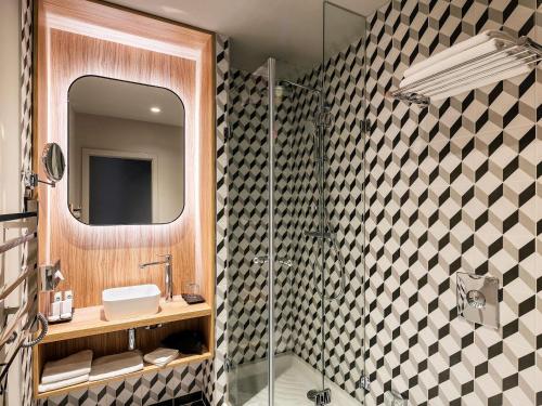 Executive King Room 