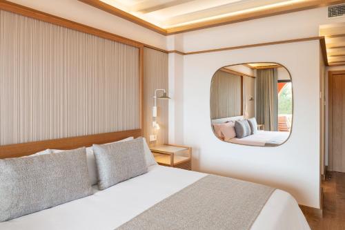 Deluxe Sea View Room