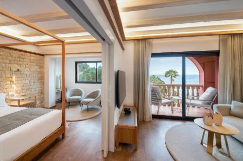 Suite with Sea View