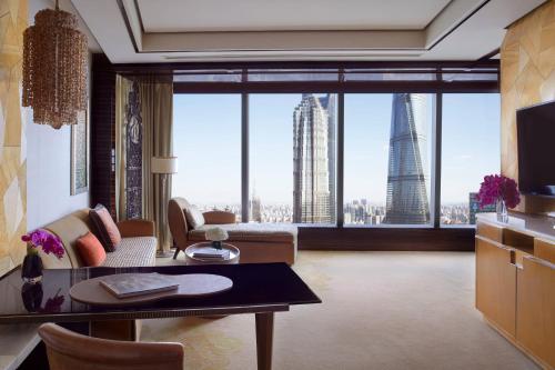 Club Panoramic Suite