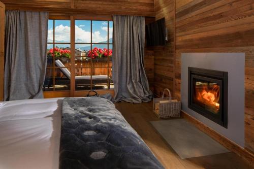 Luxury Suite (2 Adults)