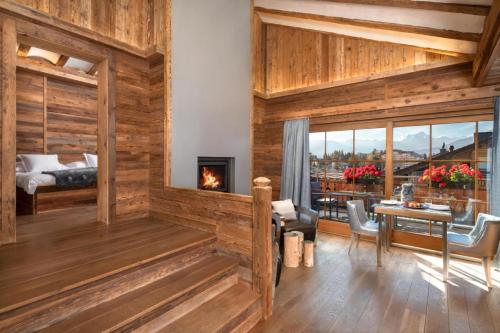 Luxury Suite (2 Adults)