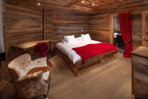 Luxury Suite (6 Adults)