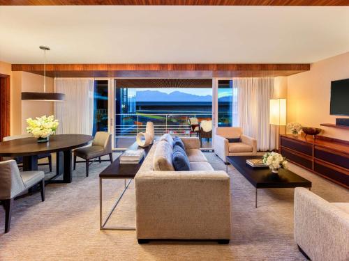 Pool View Suite with King Bed