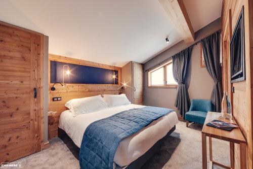ALIX - Three-Bedroom Apartment