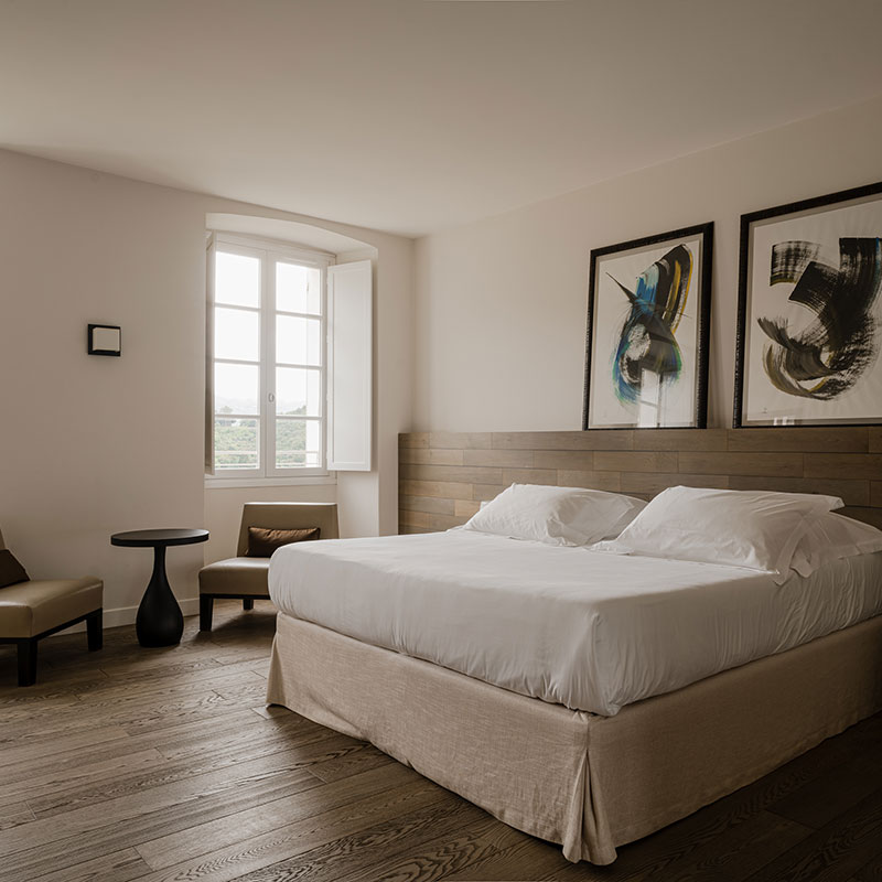 Bay View Suite