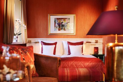 Junior Suite with Shower