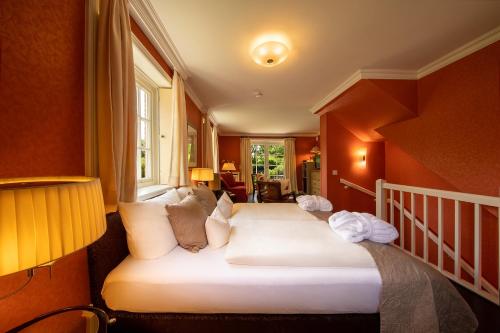 Junior Suite with Garden View