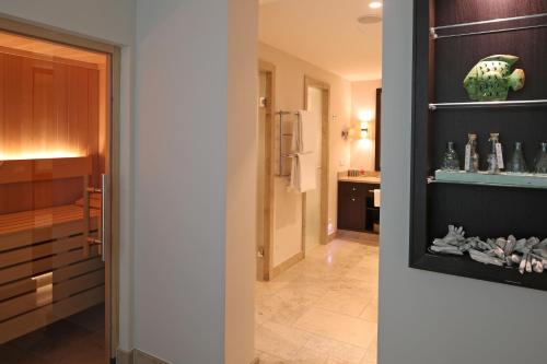Suite with Sauna
