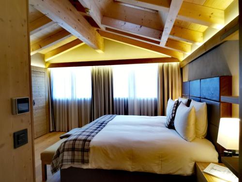 Standard Double Room with Mountain view