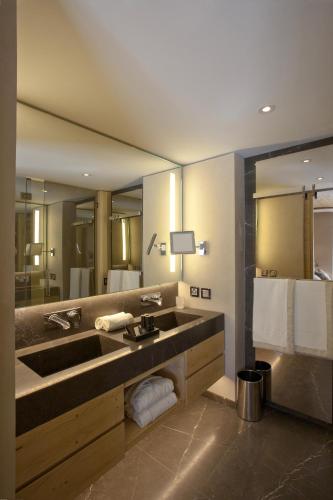 Deluxe Double Room  with Balcony or Terrace