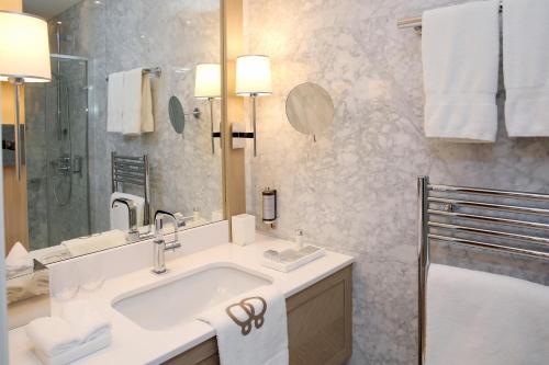 Superior Junior Suite 7