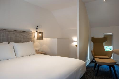 Duplex Room