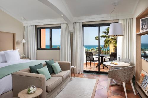 Premium Room with Frontal Sea View (3 Adults)