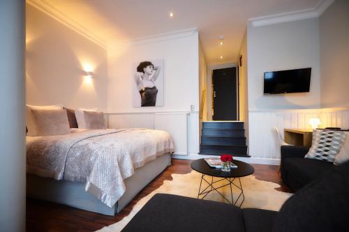 Cape Cod Suite 