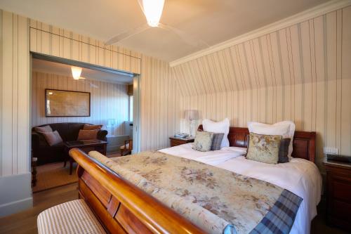 Superior One Bedroom Suite