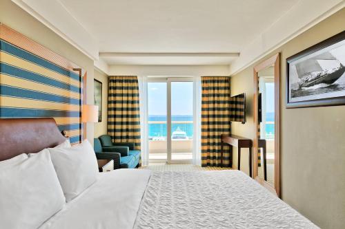 Classic Sea View Room with King bed
