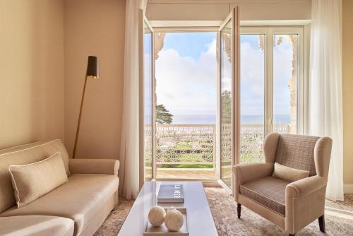 Deluxe Suite with Sea View