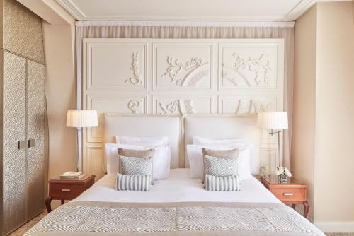 Prestige Suite with Sea View 
