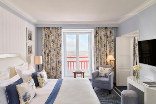 Prestige Sea View Suite