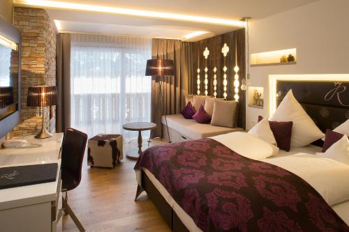AlpenTraum Deluxe Double room