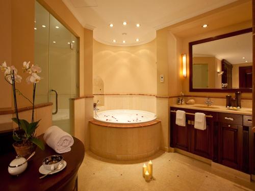 Owner's Suite Sea View
