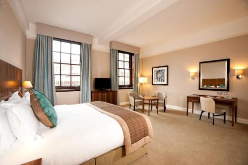 Classic Double Room