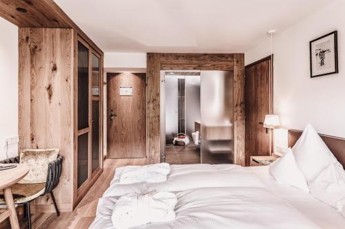 Double room with mountain view