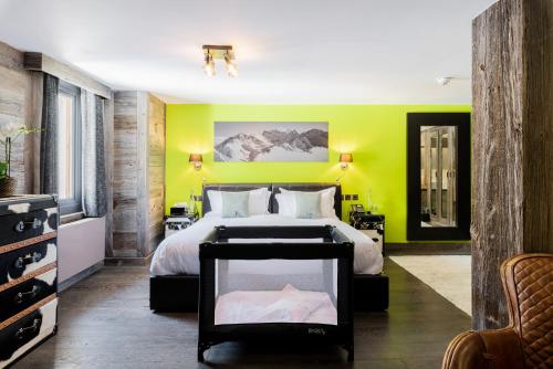 Deluxe Double or Twin Room