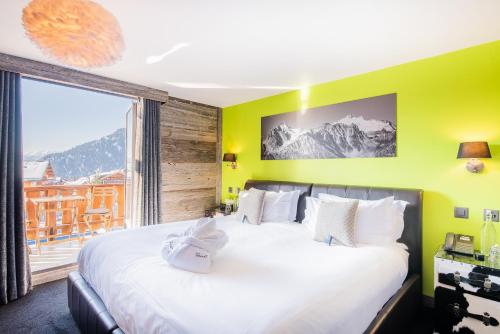 Standard Double or Twin Room with Balcony