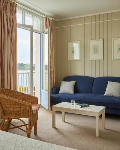 Premium Room with Sea View and Balcony