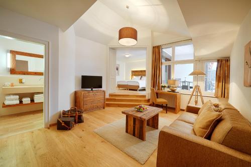 Design Deluxe Double Room with Balcony