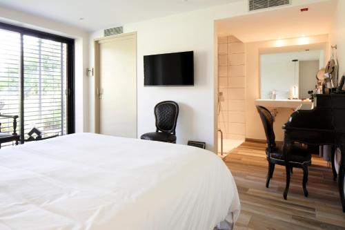 Double Room - Disability Access - Alphonse