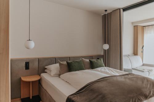 Superior Double Room With Balcony