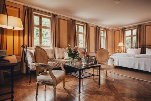 Single Room - Elbauenzimmer