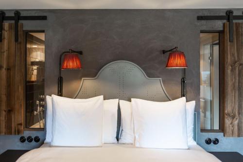 Elegance Room