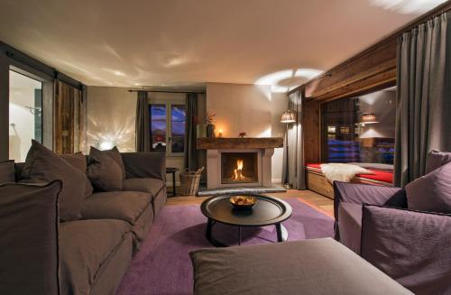 Prestige Suite with Fireplace
