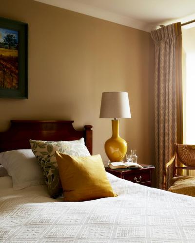 Cozy Double Room with Sea View