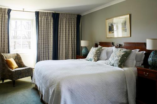 Cozy Double Room with Sea View
