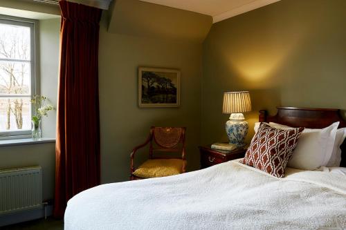Cozy Double Room with Sea View