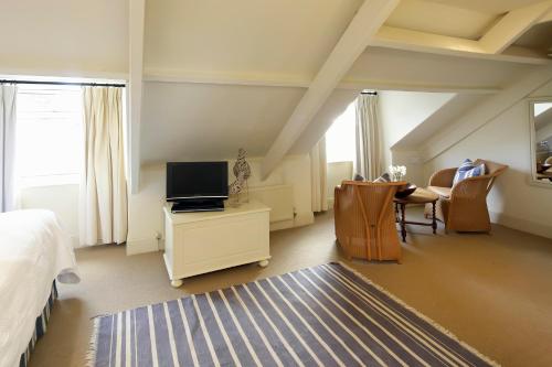 Family Double Room